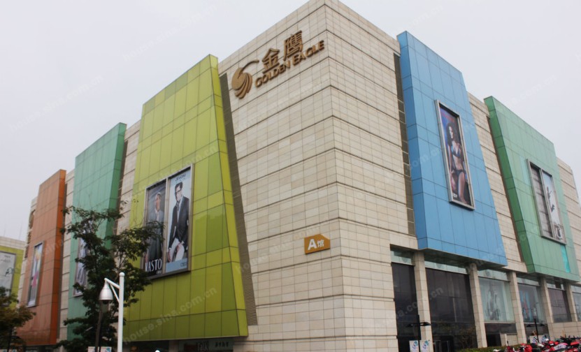 大石桥金鹰奥莱城